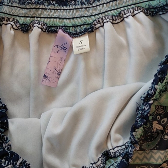 Francesca's Collection Alya Mint & Navy Paisley Off Shoulder Mini Dress - Picture 6 of 8